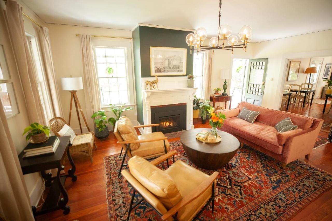 بار هاربور Yellow House Inn المظهر الخارجي الصورة