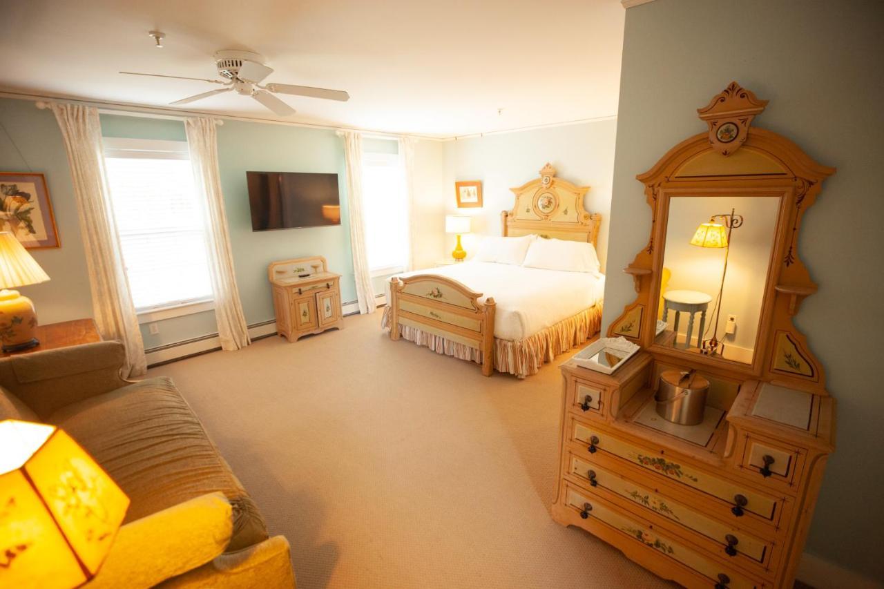 بار هاربور Yellow House Inn المظهر الخارجي الصورة